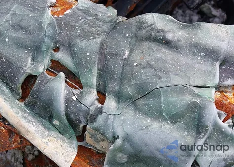 2016 Ford Fusion Energi Titanium from USA, damaged, VIN 3FA6P0SUXGR184269